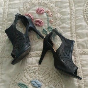 4 for $10 Charming Charlie SLING BACK SHOES 10